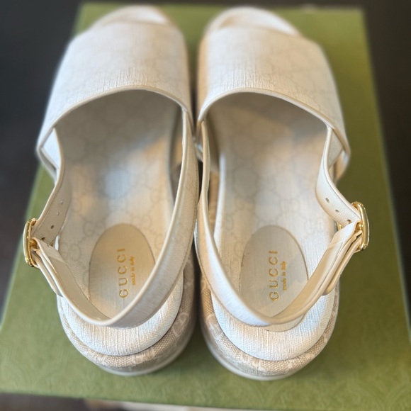 Gucci White/Cream Slingback Platform Sandals Size 42 - Picture 3 of 10